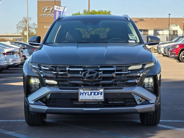 2026 Hyundai Tucson Hybrid Limited photo 3