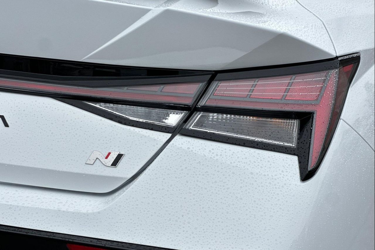 2025 Hyundai Elantra N Base photo 29