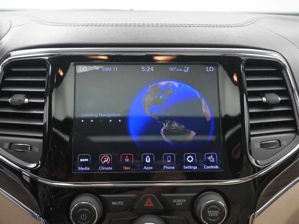 2020 Jeep Grand Cherokee Overland photo 26