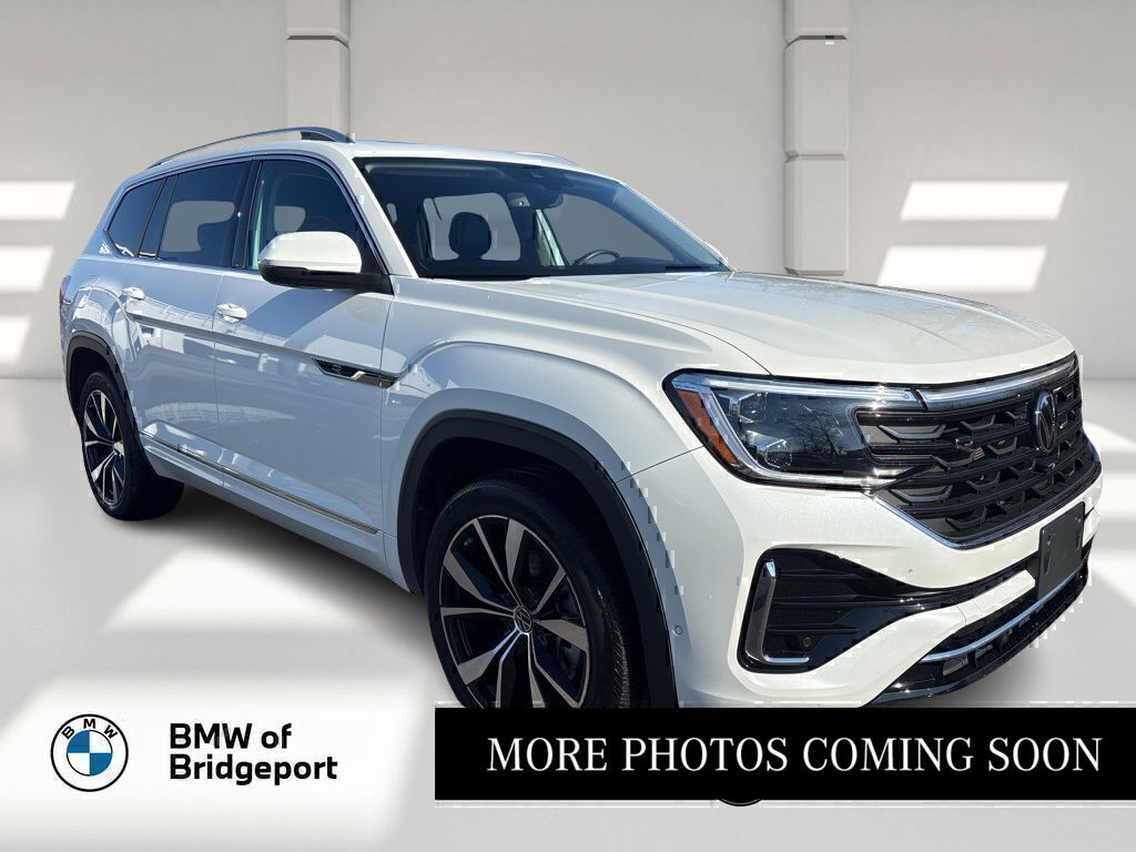 2024 Volkswagen Atlas SEL Premium R-Line's photo