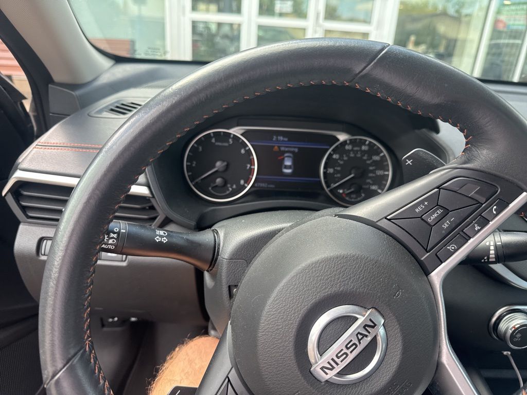 2022 Nissan Altima 2.5 SR photo 11