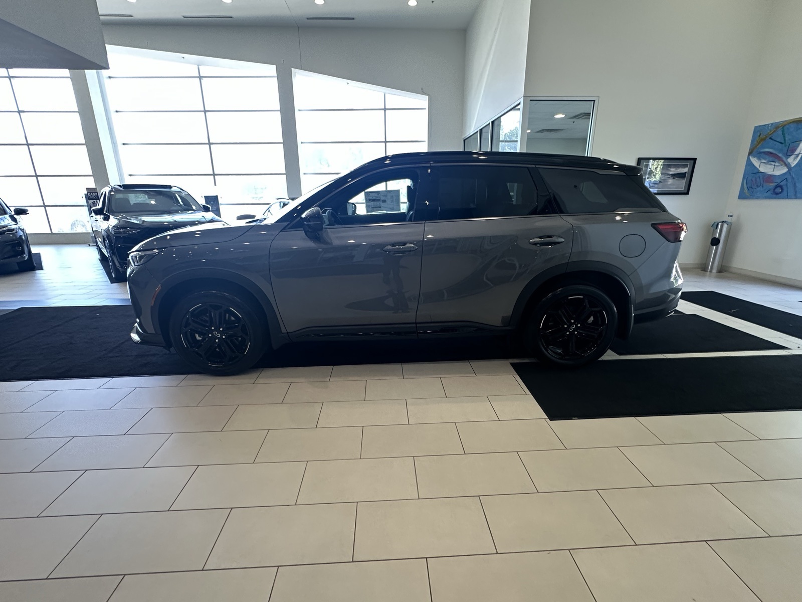 2026 Infiniti QX60 Luxe photo 2