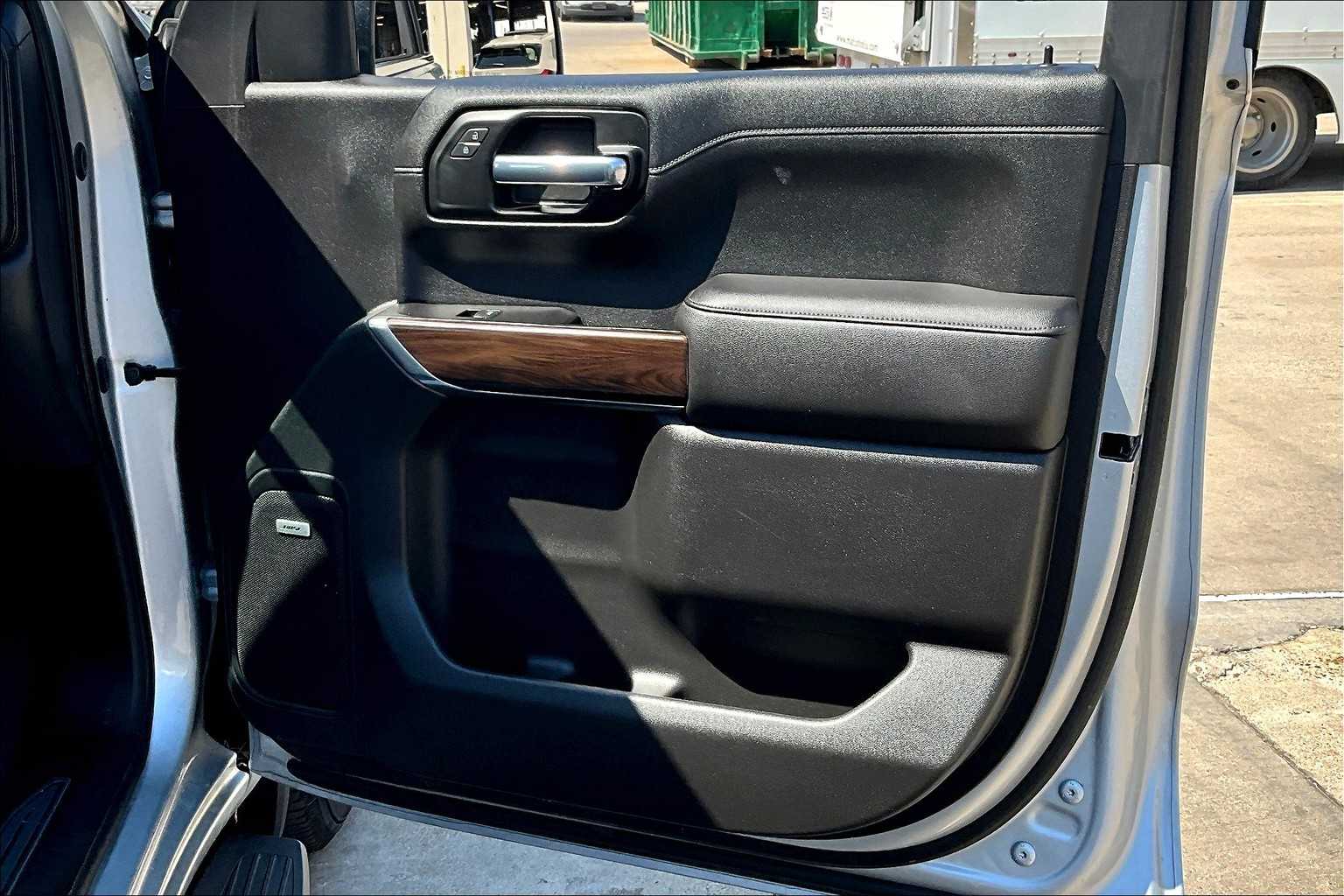 2020 Gmc Sierra SLT photo 20