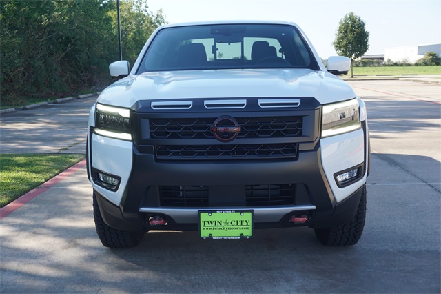 2026 Nissan Frontier PRO-X photo 2