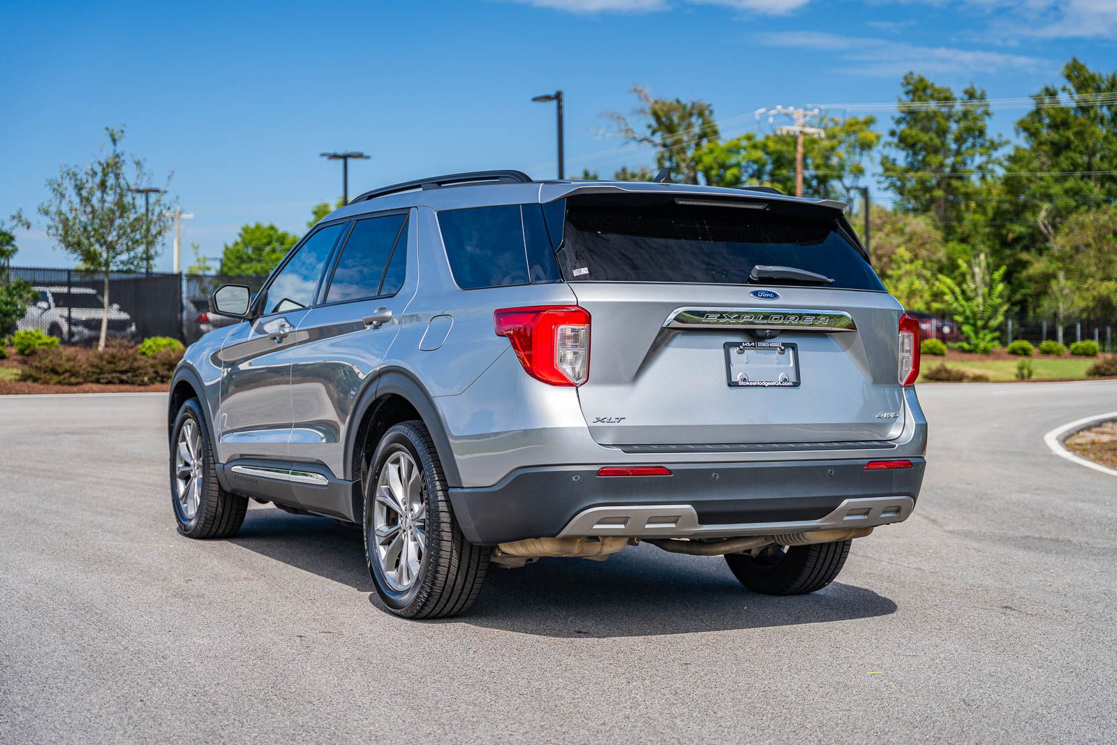 2022 Ford Explorer XLT photo 3