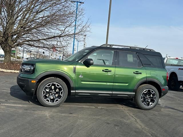 2025 Ford Bronco Sport Outer Banks photo 4