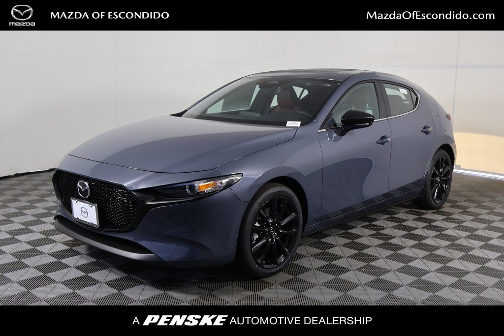 2026 Mazda Mazda3 Carbon Edition's photo