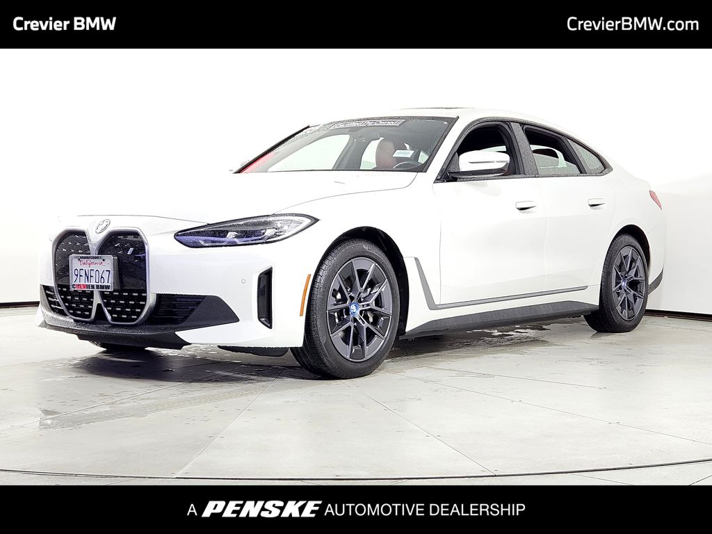 2023 BMW i4 35's photo