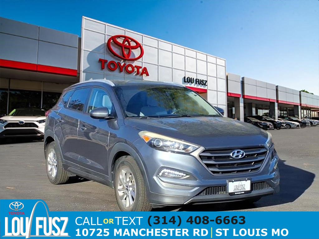 2016 Hyundai Tucson SE