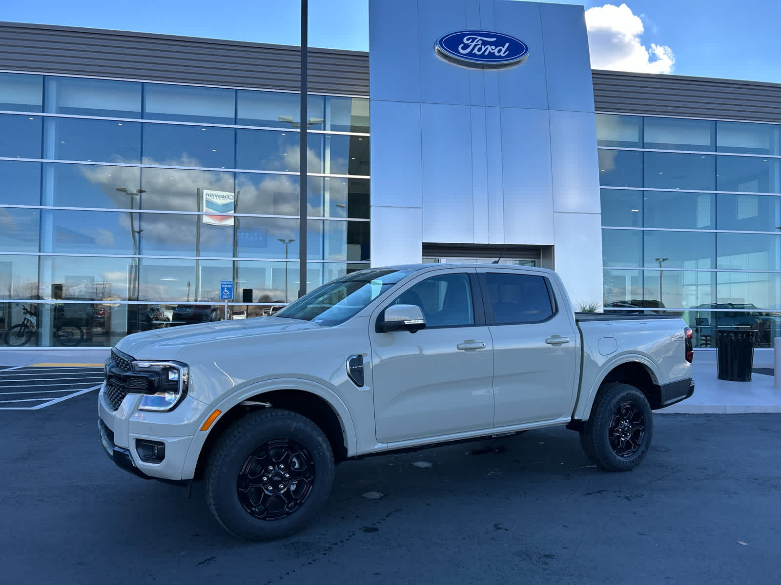 2025 Ford Ranger Lariat's photo