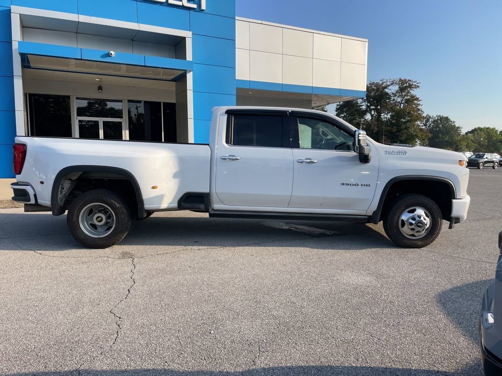 2022 Chevrolet Silverado 3500HD High Country photo 8