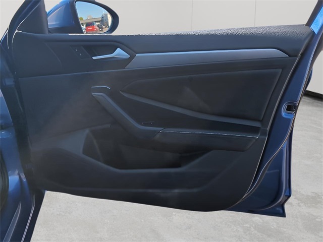 2024 Volkswagen Jetta 1.5T SE photo 32