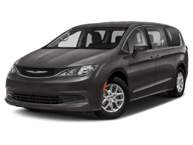 2020 Chrysler Pacifica Touring's photo