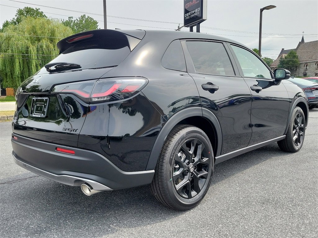 2025 Honda HR-V Sport photo 4