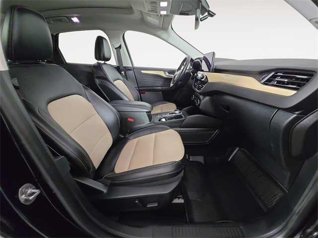 2022 Ford Escape Plug-In Hybrid Titanium photo 14