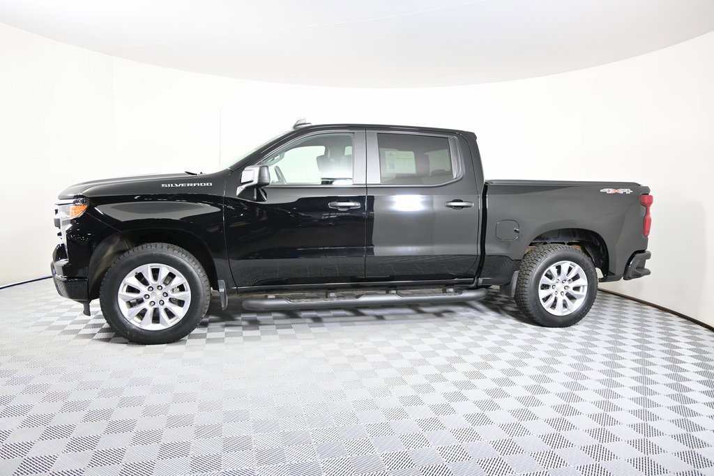 Used 2024 Chevrolet Silverado 1500 Custom with VIN 3GCPDBEK2RG172984 for sale in Forest Lake, Minnesota