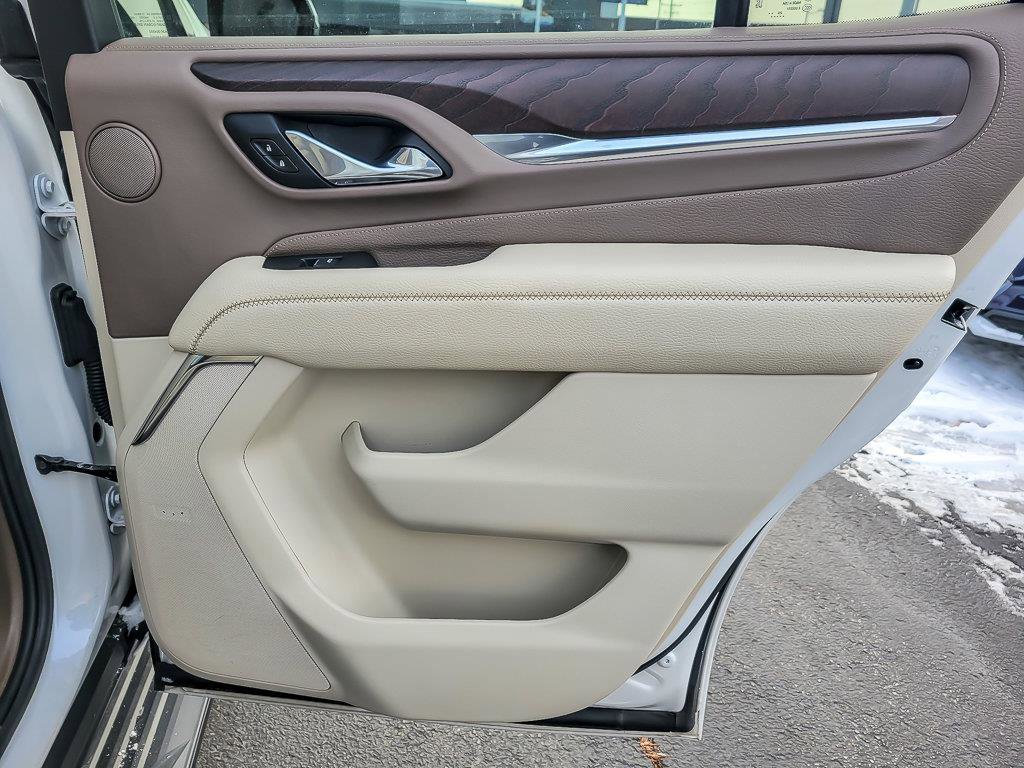2021 GMC YUKON - Image 28