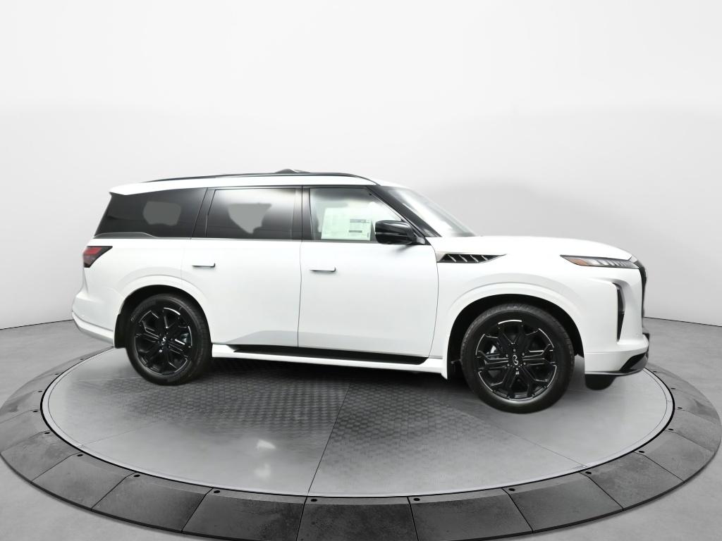 2026 Infiniti QX80 Sensory photo 7