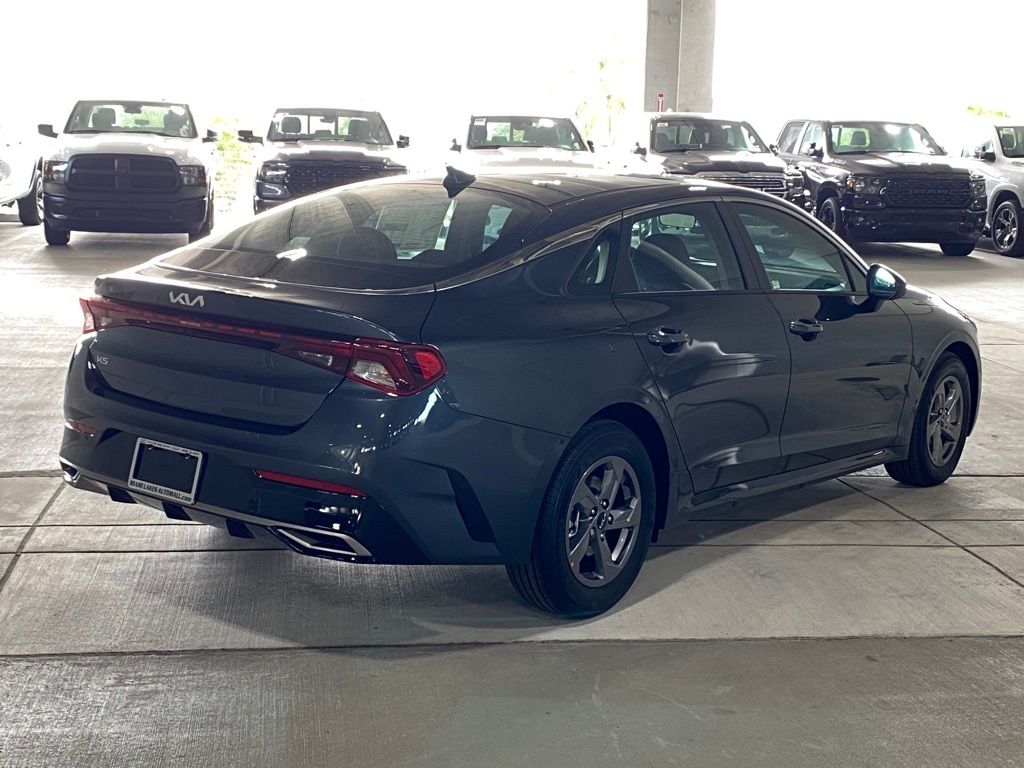 2023 Kia K5 LXS photo 4