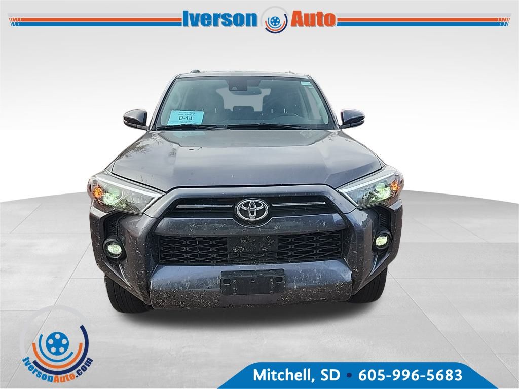 2022 Toyota 4Runner SR5 Premium photo 2