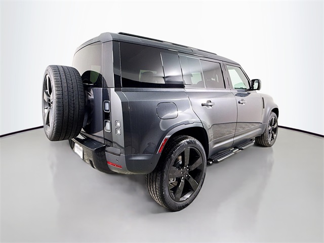 2026 Land Rover Defender 110 S photo 3