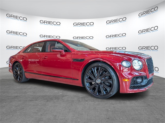 2023 Bentley Flying Spur Mulliner's photo