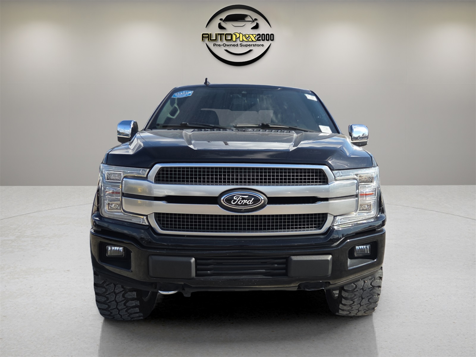 2019 Ford F-150 photo 2