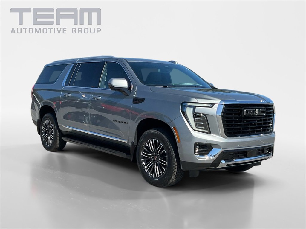2026 GMC Yukon XL Elevation's photo