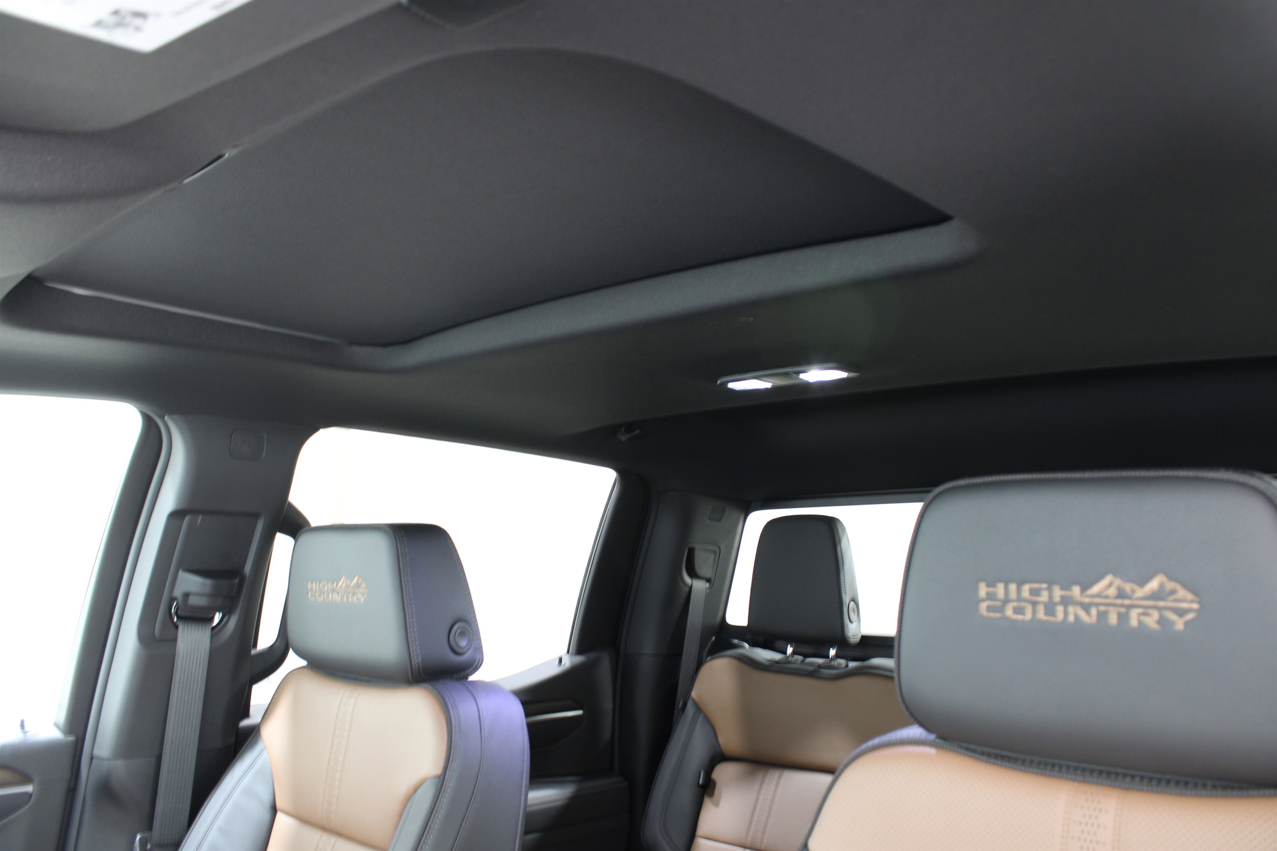 2026 Chevrolet Silverado 1500 High Country photo 19
