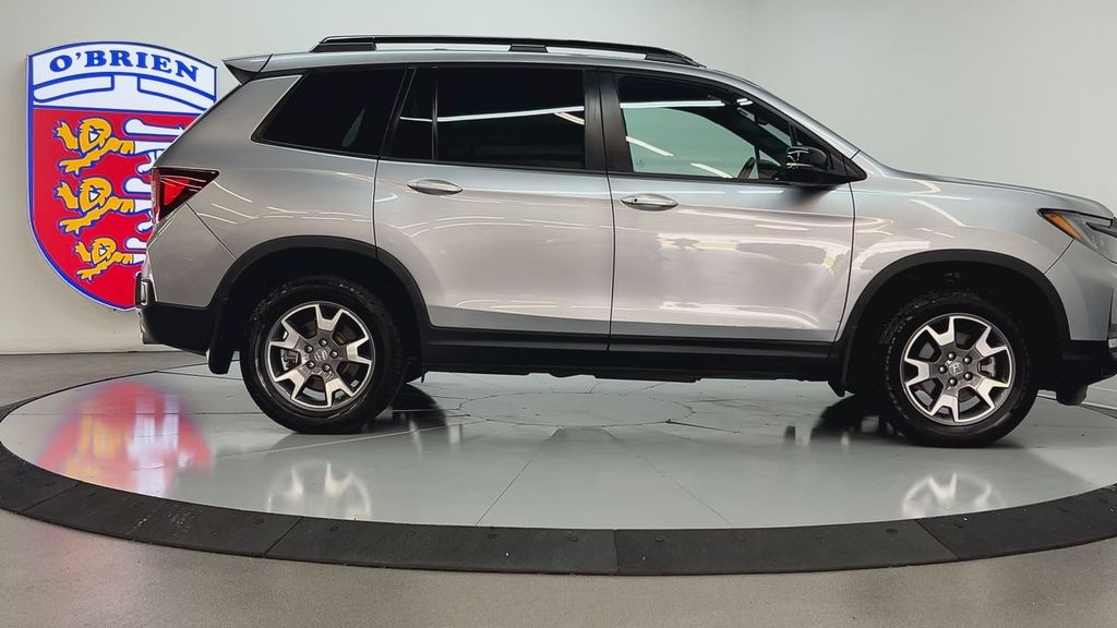 2022 Honda Passport TrailSport photo 4