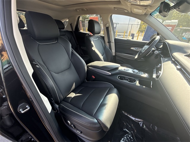 2025 Genesis GV70 2.5T photo 23