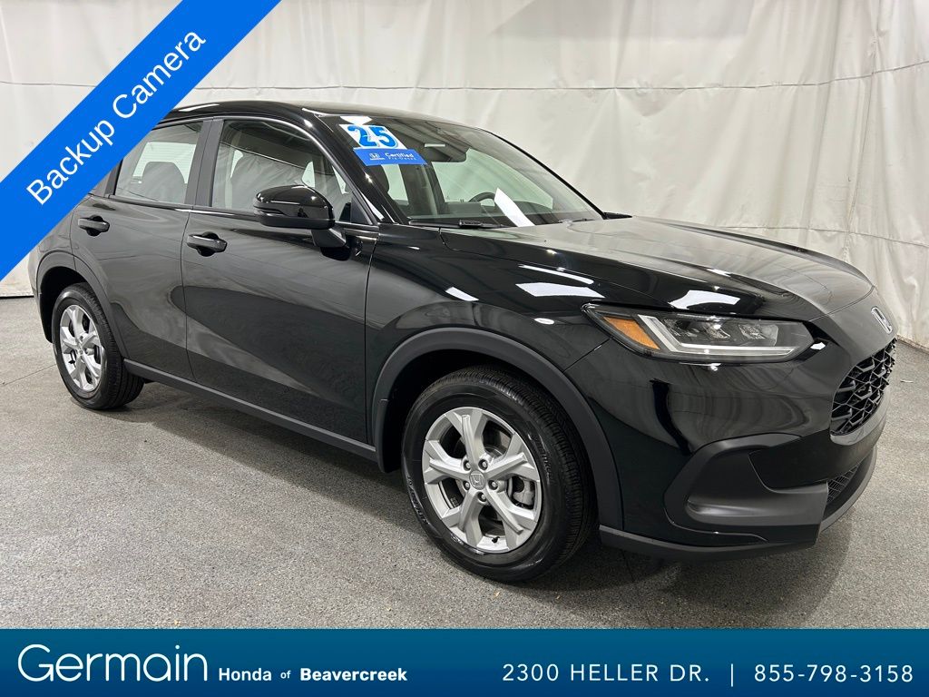 2025 Honda HR-V LX's photo