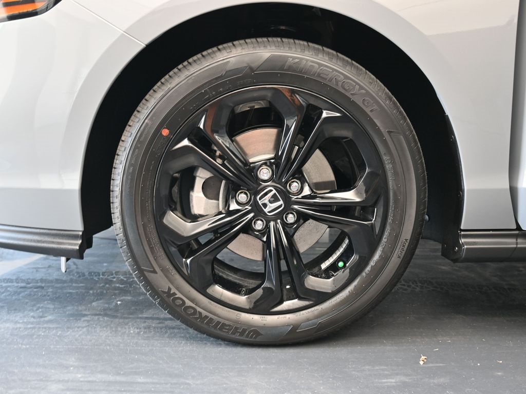 2025 Honda Accord 1.5T SE photo 8