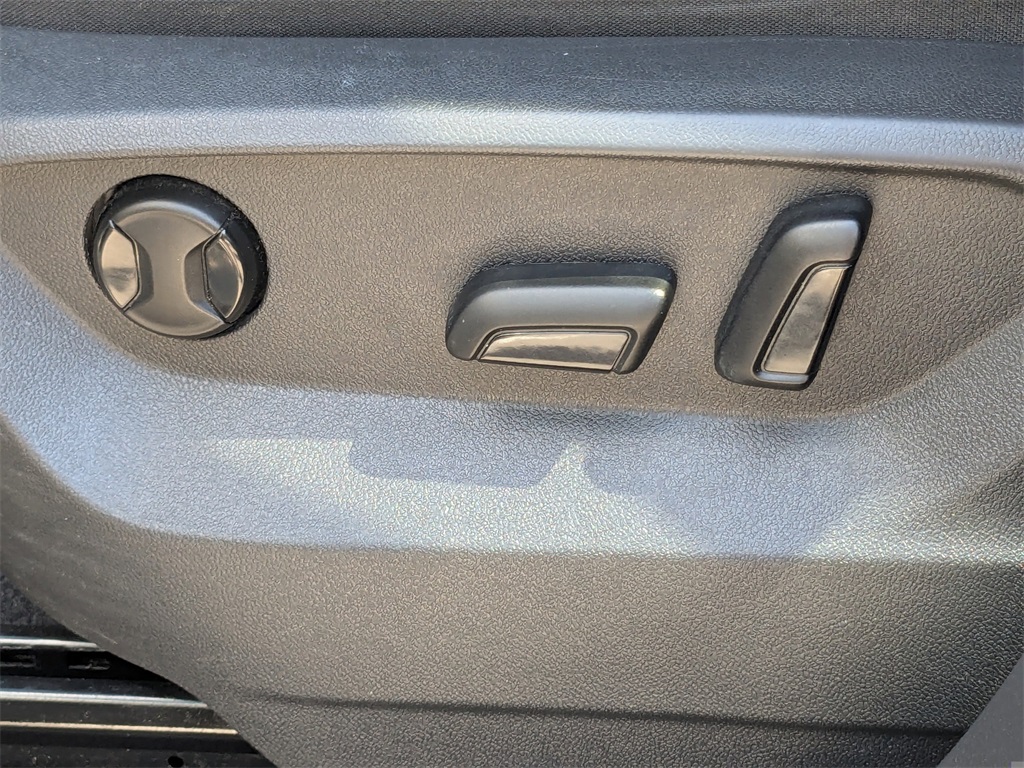 2019 Volkswagen Atlas V6 SE photo 15