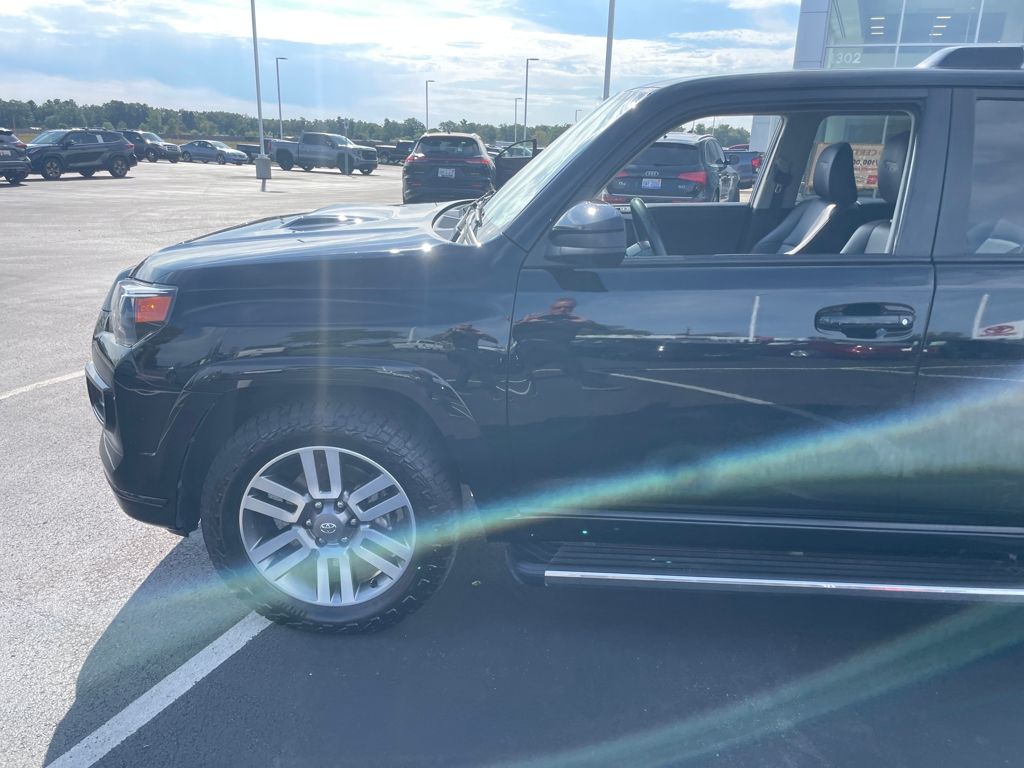 2022 Toyota 4Runner TRD Sport photo 4