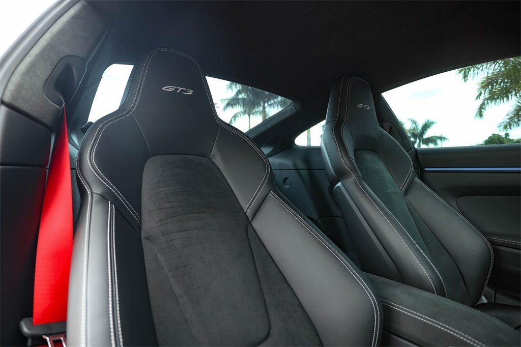 2024 Porsche 911 GT3 photo 41