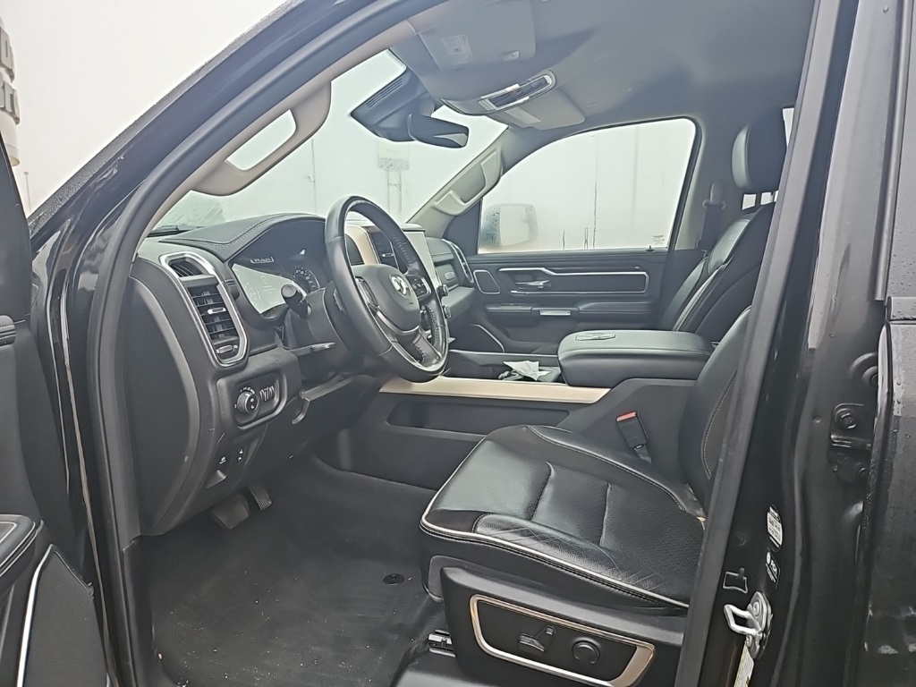 2022 Ram 1500 Laramie photo 4