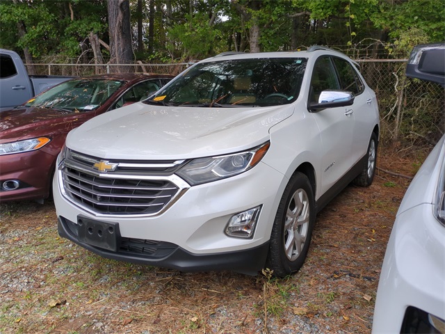 2021 Chevrolet Equinox Premier photo 2