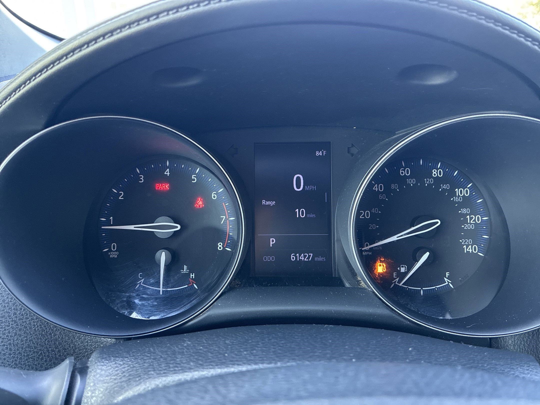 2019 Toyota C-HR XLE photo 17