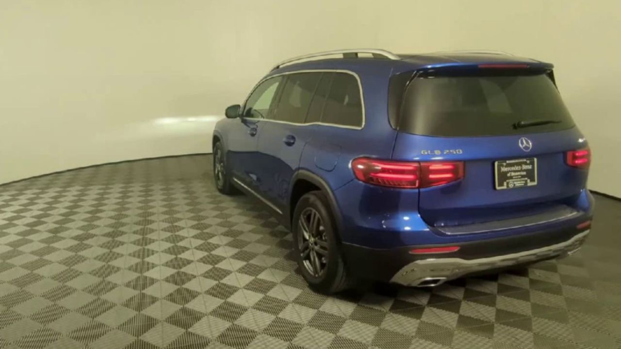 2026 Mercedes Benz GLB 250 4MATIC photo 30