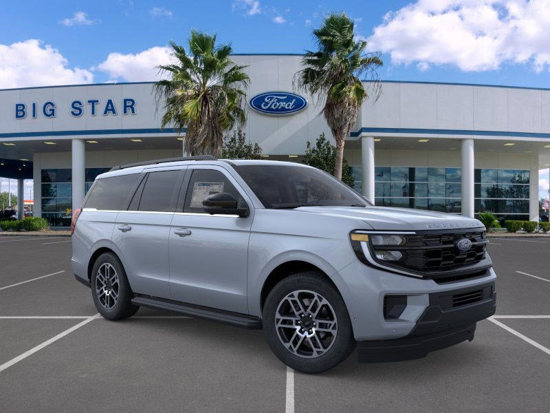 2025 Ford Expedition photo 7