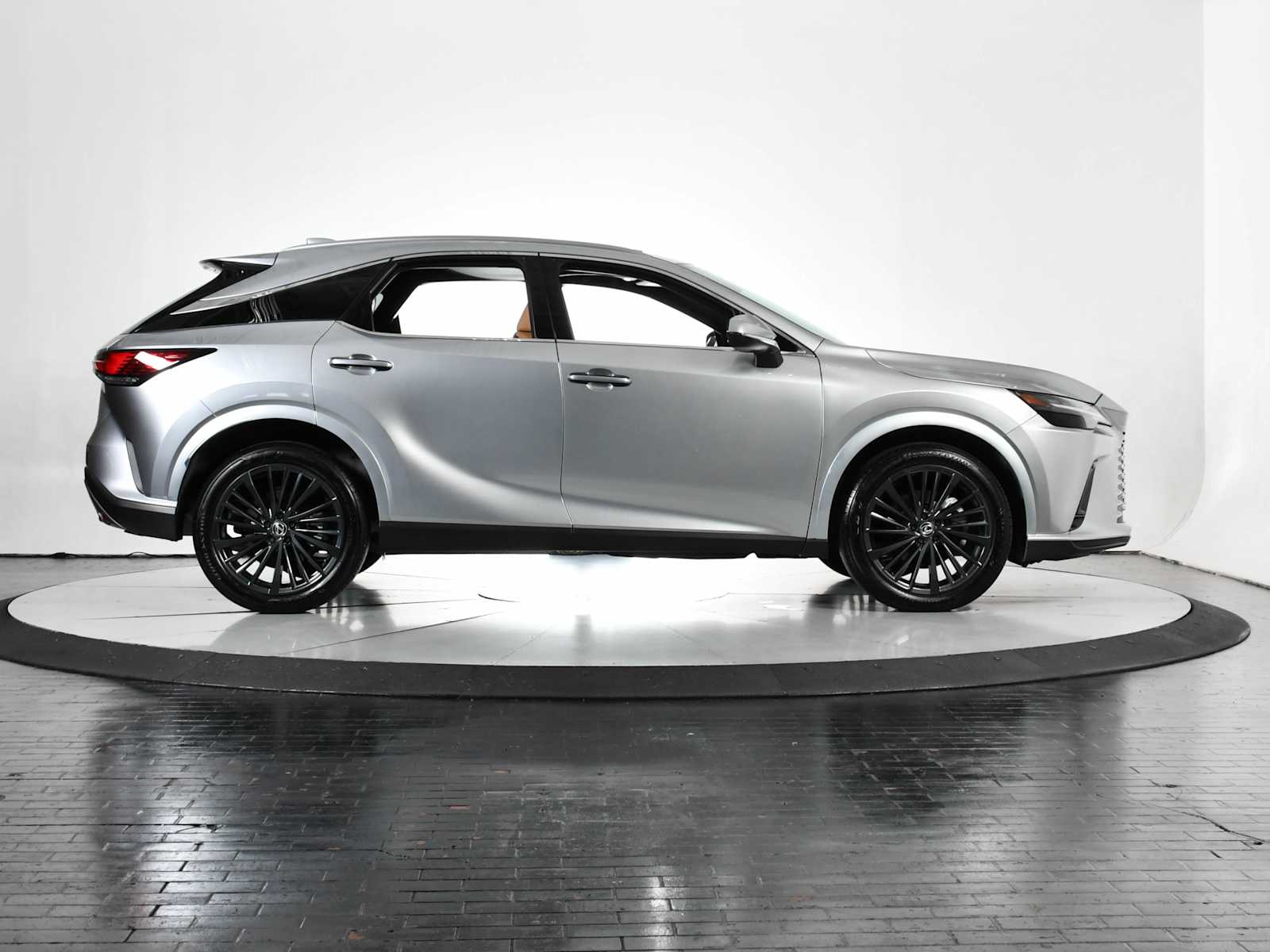 2025 Lexus RX Premium photo 4