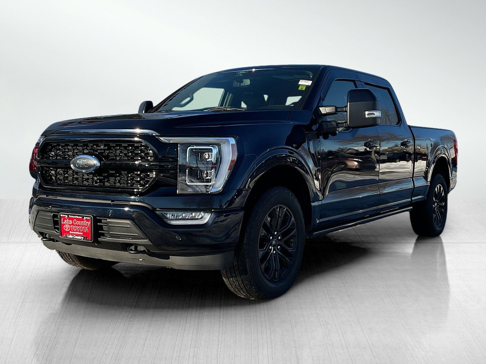 2021 Ford F-150 Platinum's photo