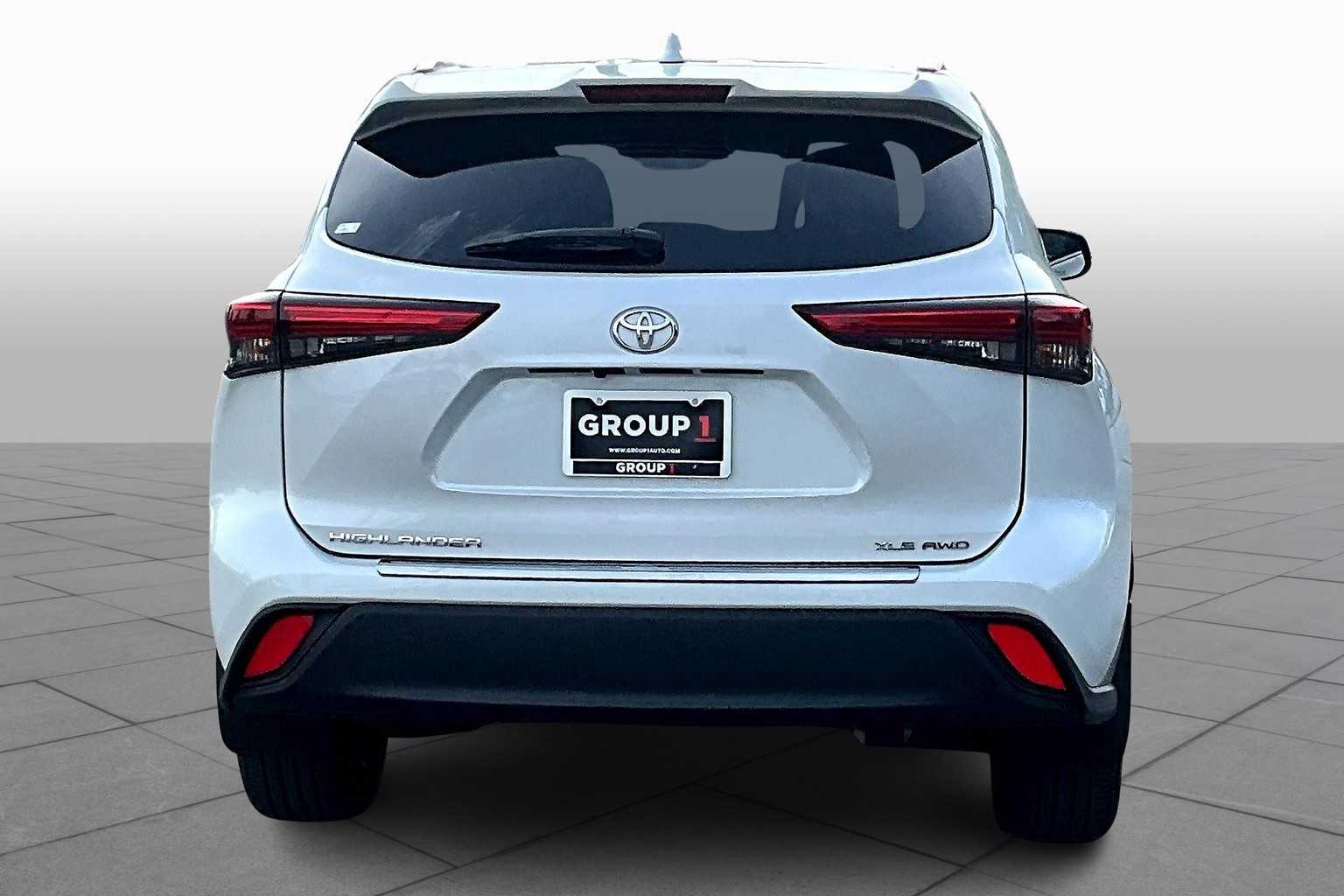 2023 Toyota Highlander Limited Platinum XLE XSE photo 4