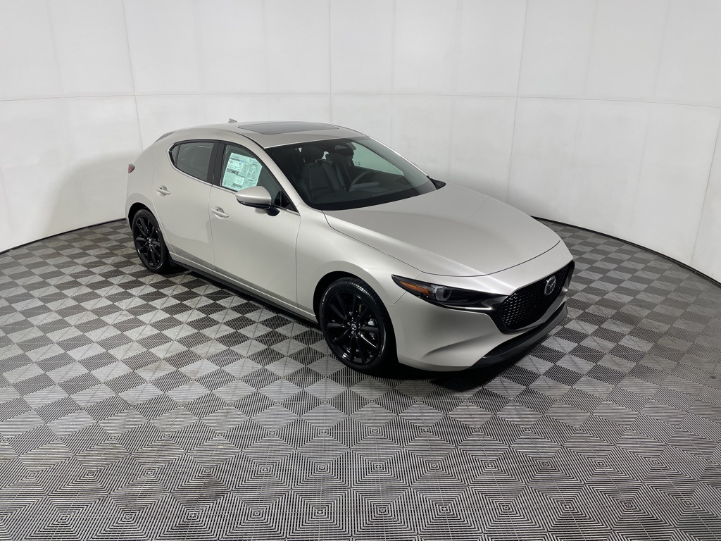 2026 Mazda Mazda3 Premium's photo