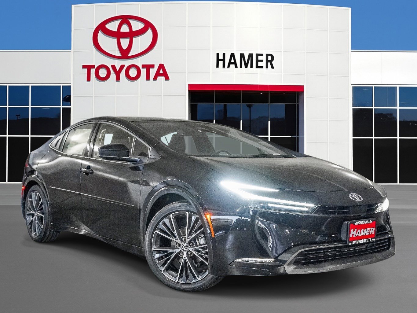 2026 Toyota Prius XLE's photo