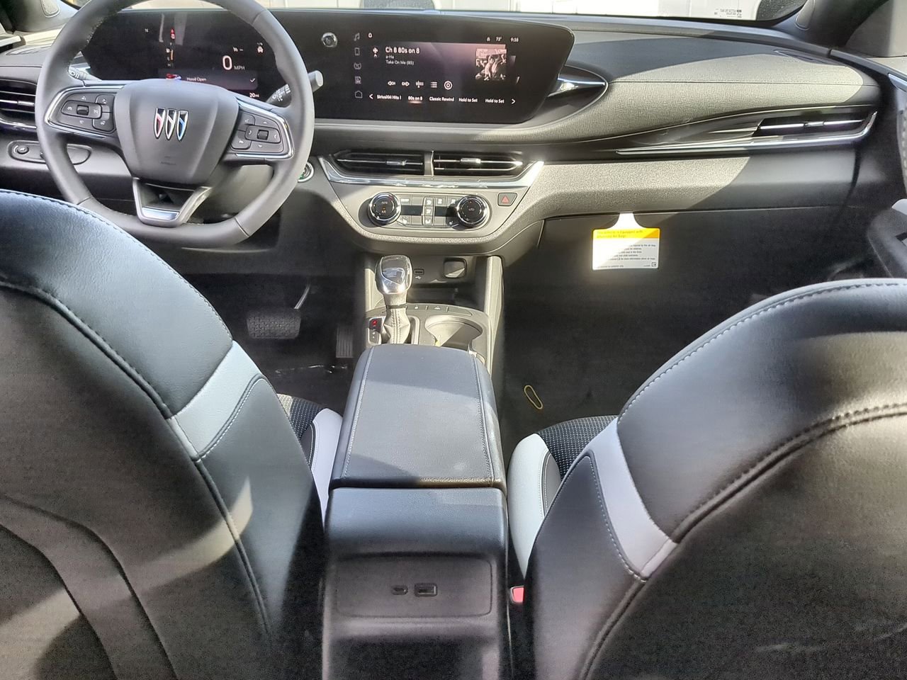 2025 Buick Envista Preferred photo 18