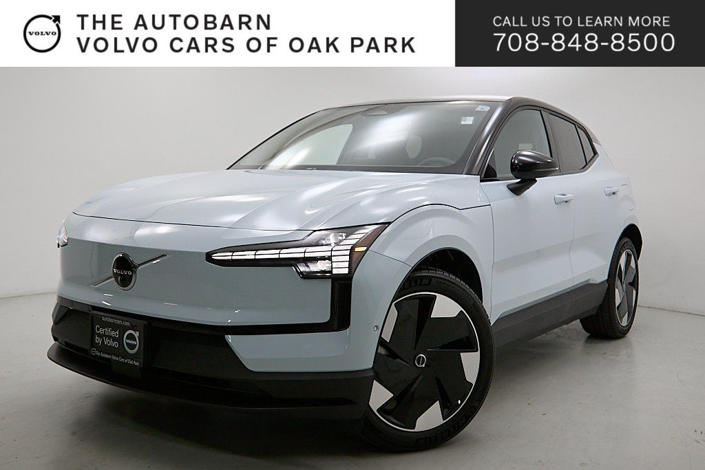 2025 VOLVO EX30 - Image 29