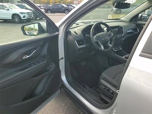 2022 Gmc Terrain SLE photo 12