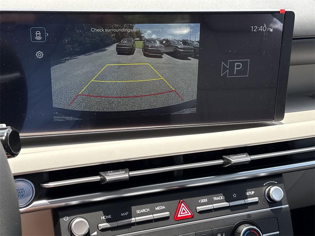2025 Hyundai Tucson SE photo 21